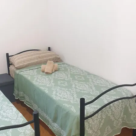 Dimora Le Ginestre Appartement *